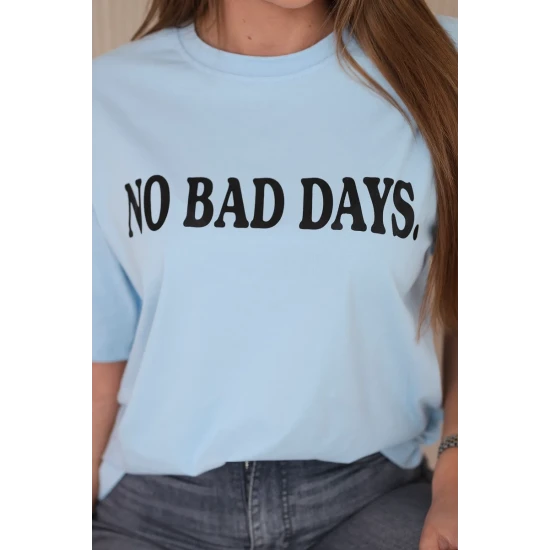 Moteriški šviesiai mėlyni marškinėliai Days 28440