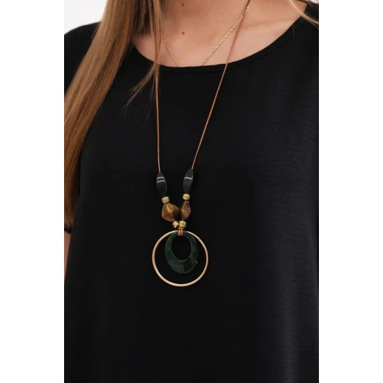 Juodos spalvos suknelė su kišenėmis ir pakabuku Deli 28770