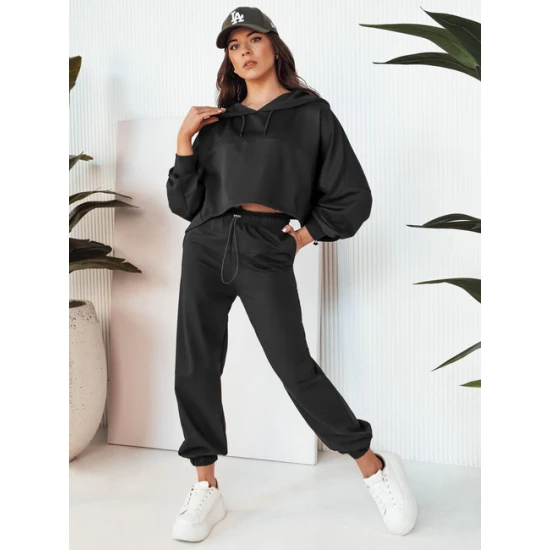 Moteriškas juodas sportinis kostiumas Bistan Moteriški komplektai