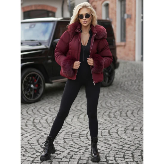 Moteriška žieminė bordo spalvos striukė su kailiuku Evin Striukės