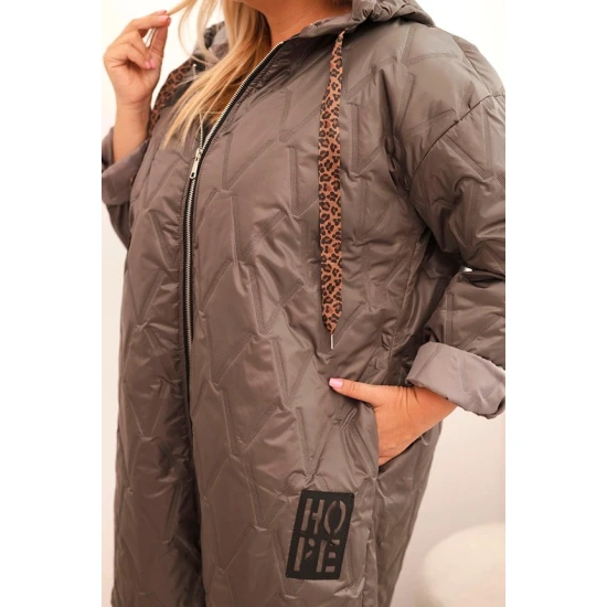 Moteriška rusvos spalvos striukė Hope PLIUS dydis moterims