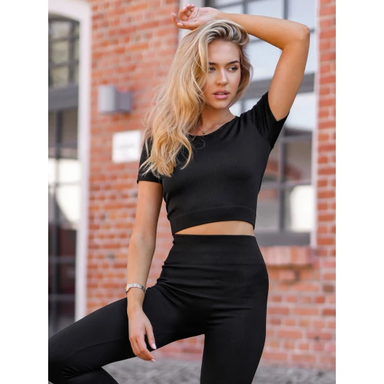 Moteriškas juodas dviejų dalių sportinis komplektas Energy Moteriški komplektai