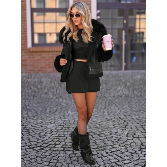 Moteriška juoda žieminė striukė Cari Moteriškos striukės