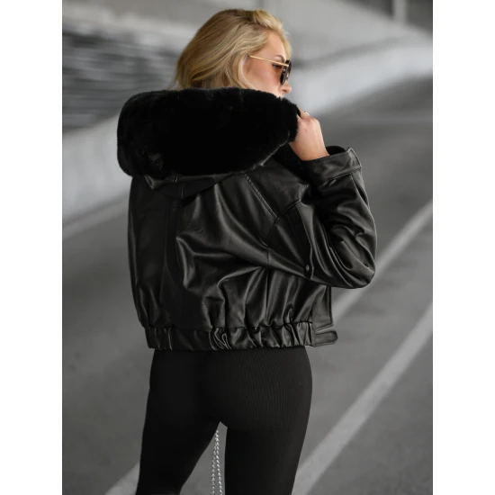 Moteriška juoda odinė striukė Tiara Striukės