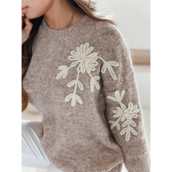 Moteriškas tamsiai rusvas megztinis Daga Džemperiai