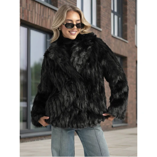 Moteriška juoda kailinė striukė Moda Moteriškos striukės