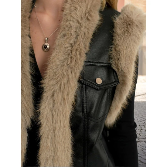 Moteriška juoda odinė liemenė su kailiu Carla Moteriškos liemenės