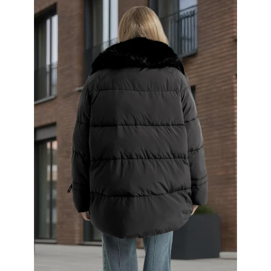 Moteriška juoda striukė su kailiu Sora Moteriškos striukės