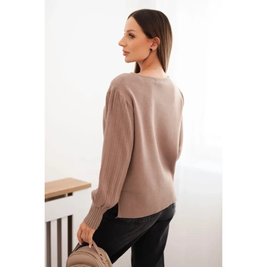 Moteriškas šviesiai rudos spalvos megztinis Biank Moteriški megztiniai