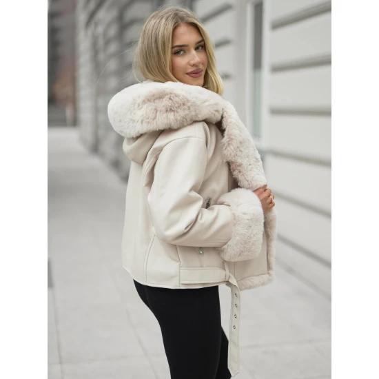 Moteriška balta striukė su kailiu Nikol Moteriškos striukės