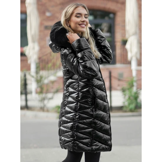 Juodos spalvos žieminė moteriška striukė Marisa JS/16M9100/392Z