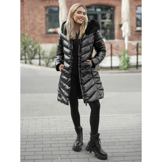 Juodos spalvos žieminė moteriška striukė Marisa JS/16M9100/392Z