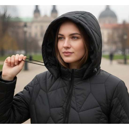 Juoda dygsniuota striukė Jen Moteriškos striukės