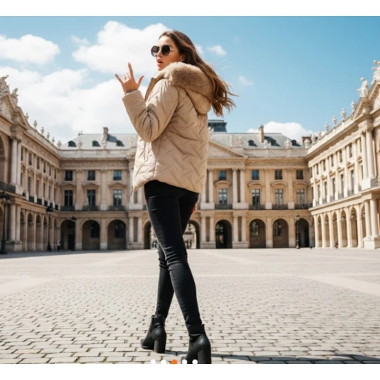 Moteriška rusva žieminė striukė su gobtuvu Levi Moteriškos striukės