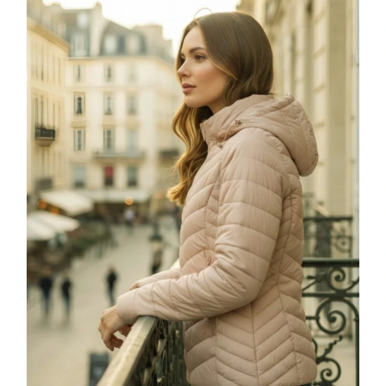 Moteriška rausvos spalvos striukė su gobtuvu Enit Moteriškos striukės