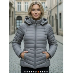 Moteriška pilka striukė Kaja