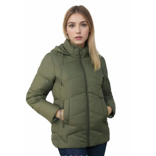 Chaki spalvos moteriška striukė Camil Moteriškos striukės