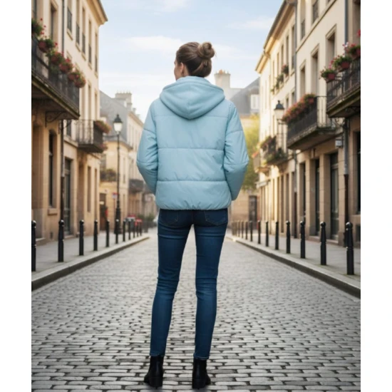 Mėlynos spalvos moteriška striukė Alin Moteriškos striukės