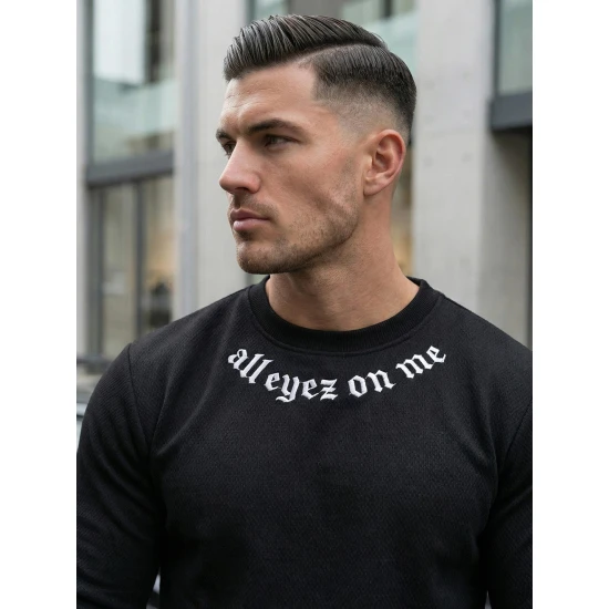 Vyriškas juodas džemperis All eyes on me O/P2027Z