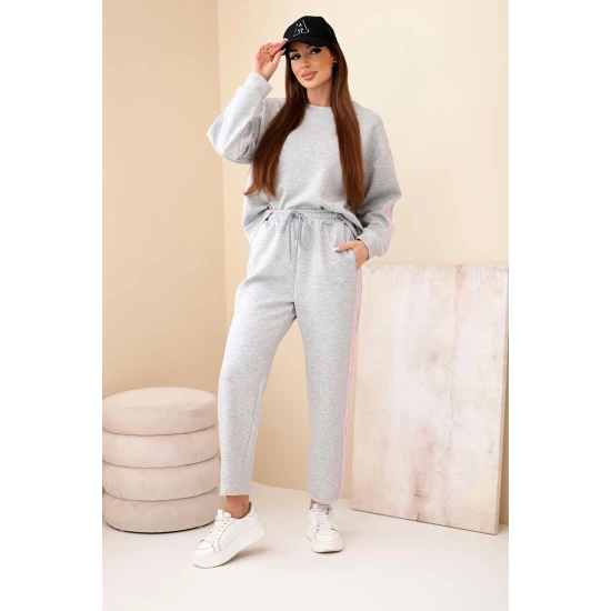 Moteriškas pilkas komplektas su juostelėmis Ambi