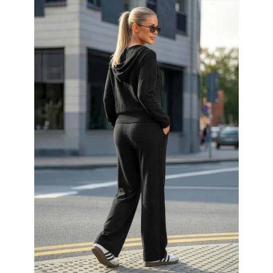 Moteriškas dviejų dalių juodas komplektas Emilin Moteriški komplektai