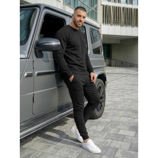 Juodas vyriškas sportinis kostiumas Dynoro Sportiniai kostiumai