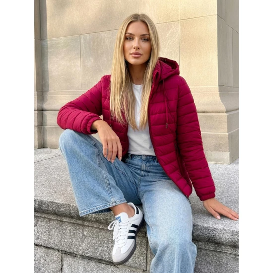 Moteriška bordo spalvos striukė Albi Moteriškos striukės