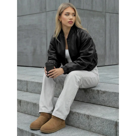 Moteriška juoda odinė striukė Ketrin