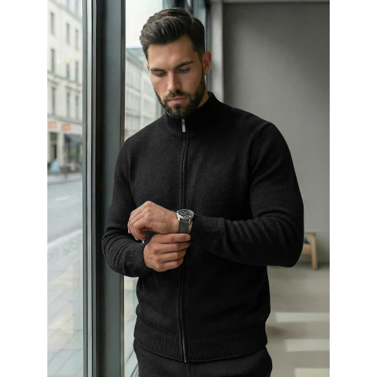 Vyriškas juodas megztinis Nelson