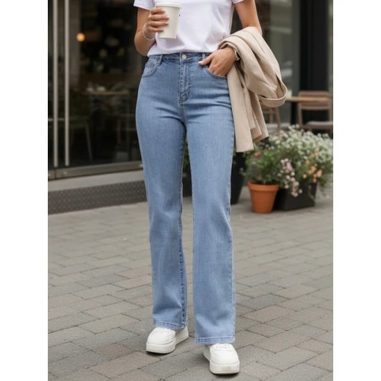 Moteriški šviesiai mėlynos spalvos aukštu liemeniu džinsai Lind Džinsai ir Kelnės