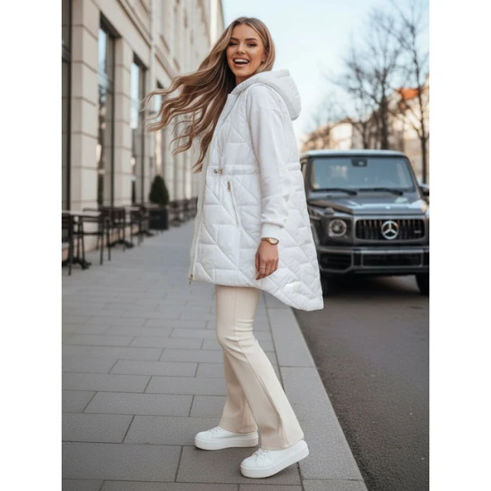 Moteriška baltos spalvos liemenė Demak Moteriškos liemenės