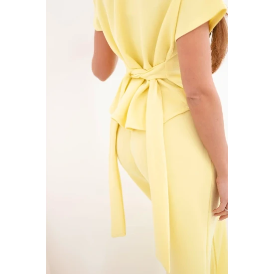 Moteriškas geltonas komplektas plačiomis kelnėmis Floren Moteriški komplektai