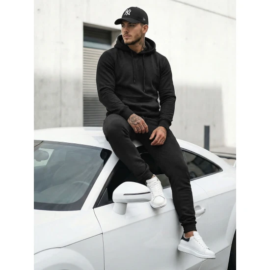 Juodas vyriškas sportinis kostiumas Toni