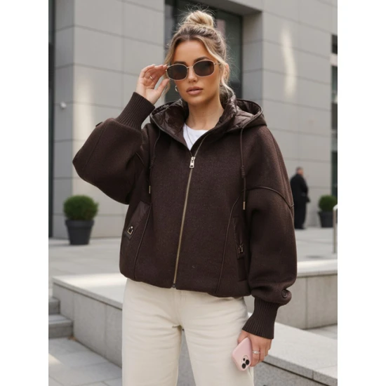 Moteriška ruda pereinamojo sezono striukė Angel Moteriškos striukės