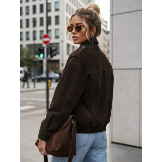 Moteriška šokoladinės spalvos zomšinė bomber striukė Silin Moteriškos striukės
