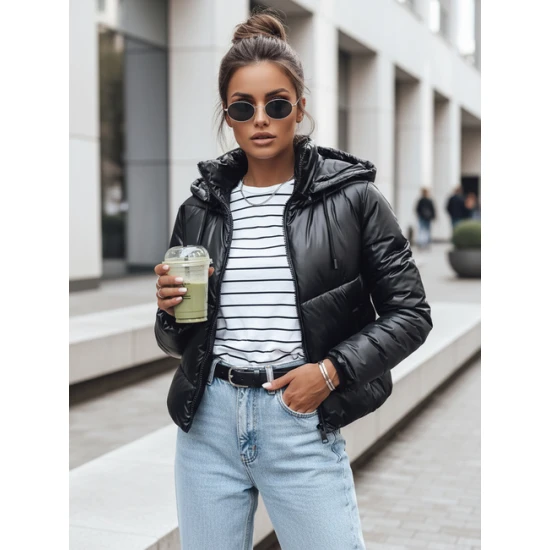 Moteriška pereinamojo sezono juoda striukė Lola Moteriškos striukės