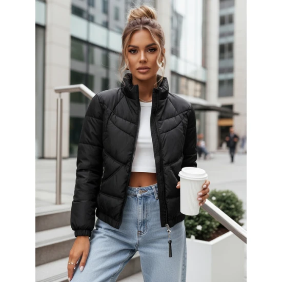 Moteriška pereinamojo sezono juoda striukė Elin Moteriškos striukės