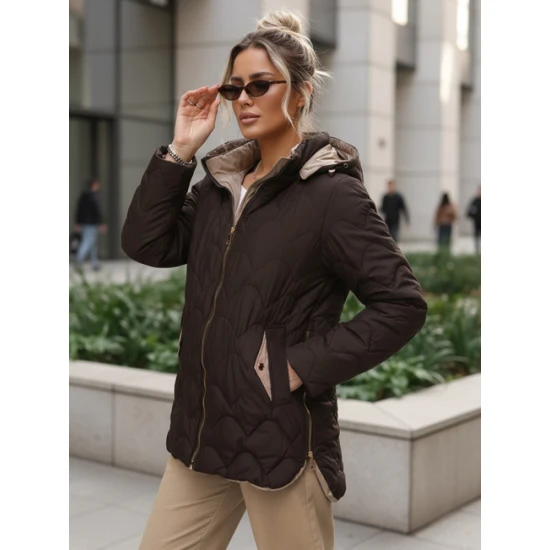 Moteriška dygsniuota ruda striukė Nomi Moteriškos striukės