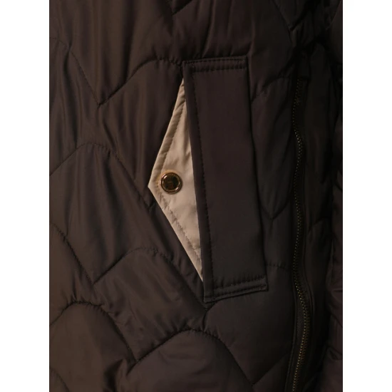 Moteriška dygsniuota ruda striukė Nomi Moteriškos striukės