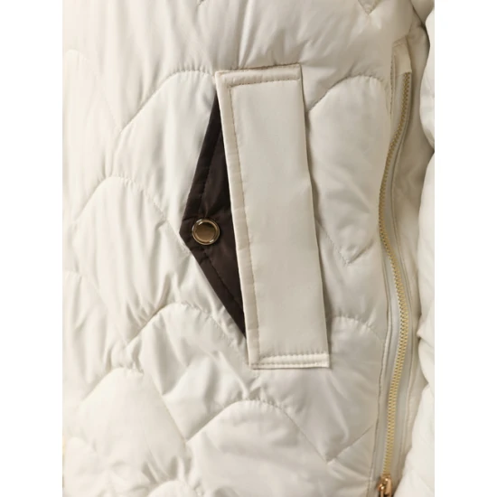 Moteriška dygsniuota balta striukė Nomi Moteriškos striukės