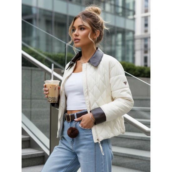 Moteriška balta striukė Santi Moteriškos striukės