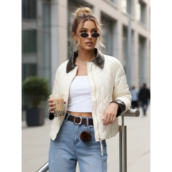 Moteriška balta striukė Santi Moteriškos striukės