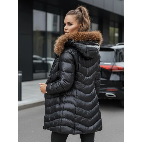 Moteriška žieminė juoda striukė Premium