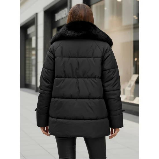 Moteriška juoda striukė su kailiu Sora Moteriškos striukės