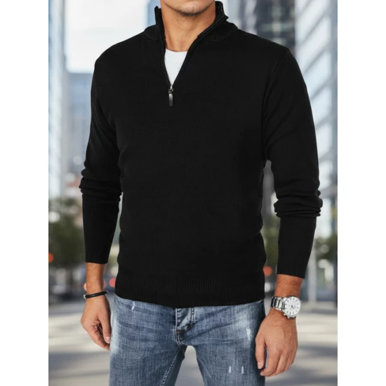 Vyriškas juodas megztinis Monar