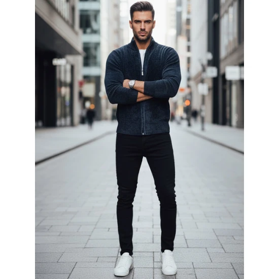 Vyrškas tamsiai mėlynas megztinis Andri