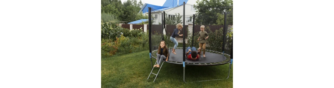 Saugus batutas vaikams: 5 dalykai, į kuriuos privalote atkreipti dėmesį perkant.