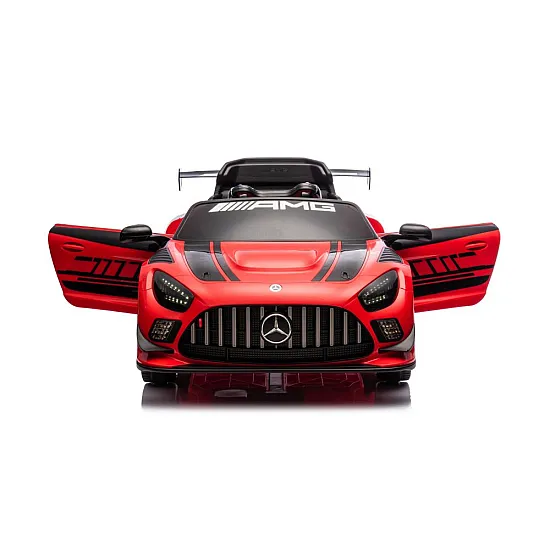 Mercedes AMG GT3 raudonas automobilis