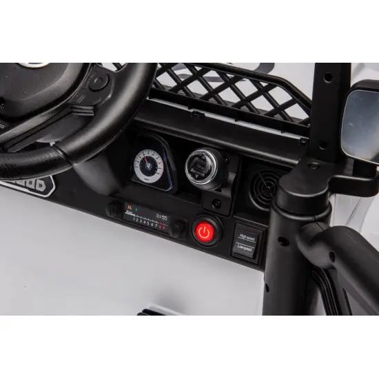 Toyota FJ akumuliatorinis baltas visureigis