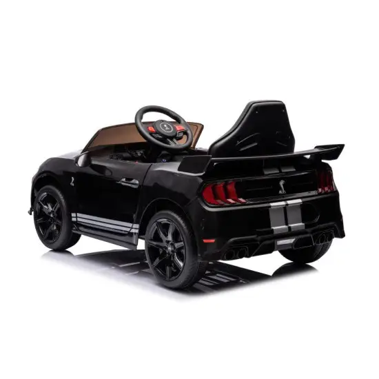 Ford Mustang GT500 juodas automobilis